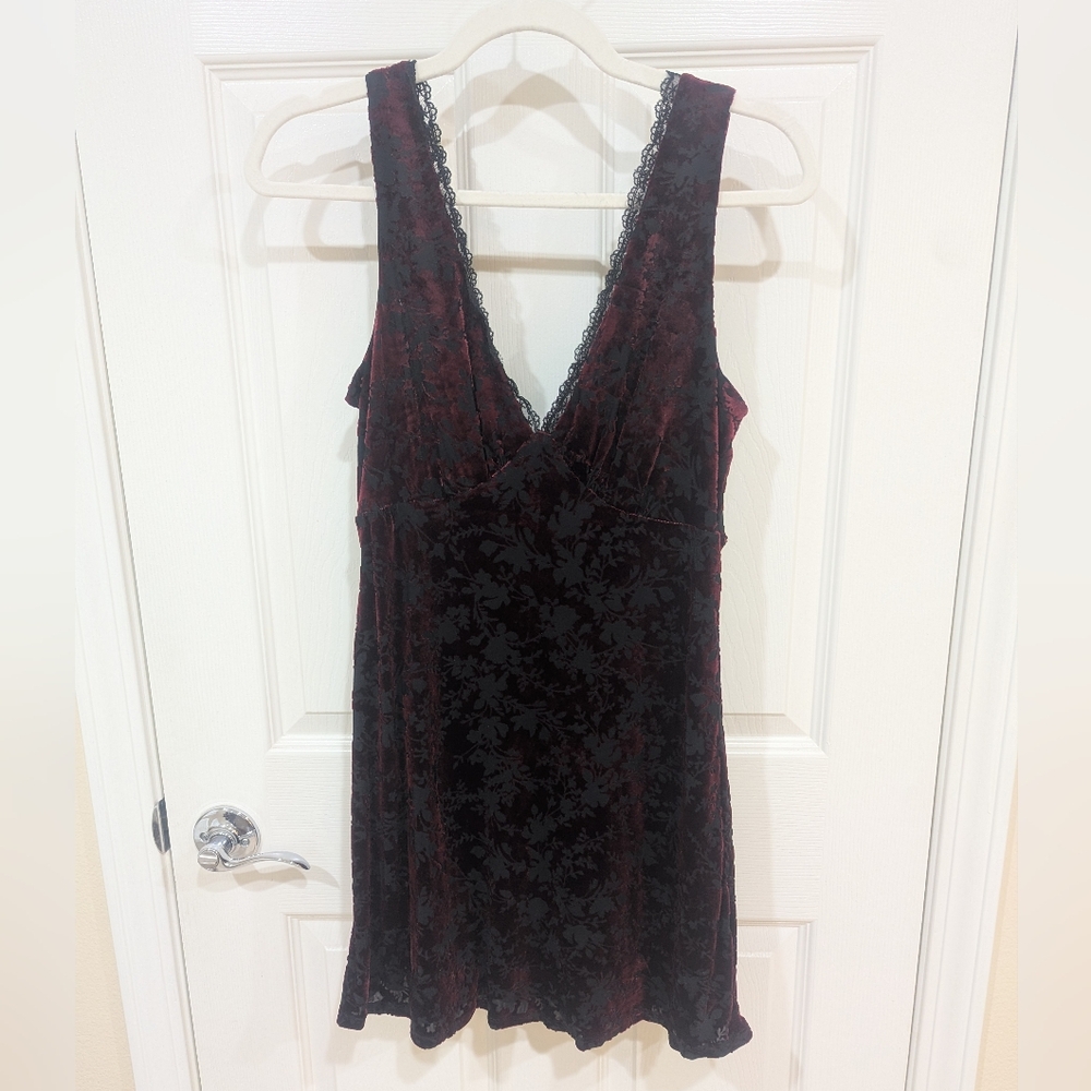 Trixxi Deep Red Velvet And Lace Dress